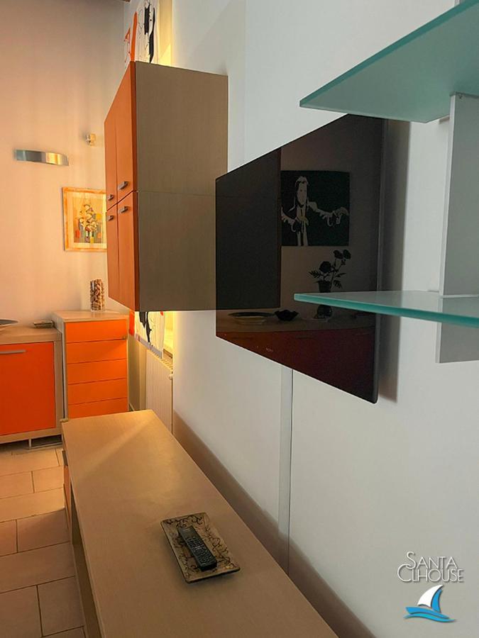 Santa Clhouse Villa Бари Екстериор снимка