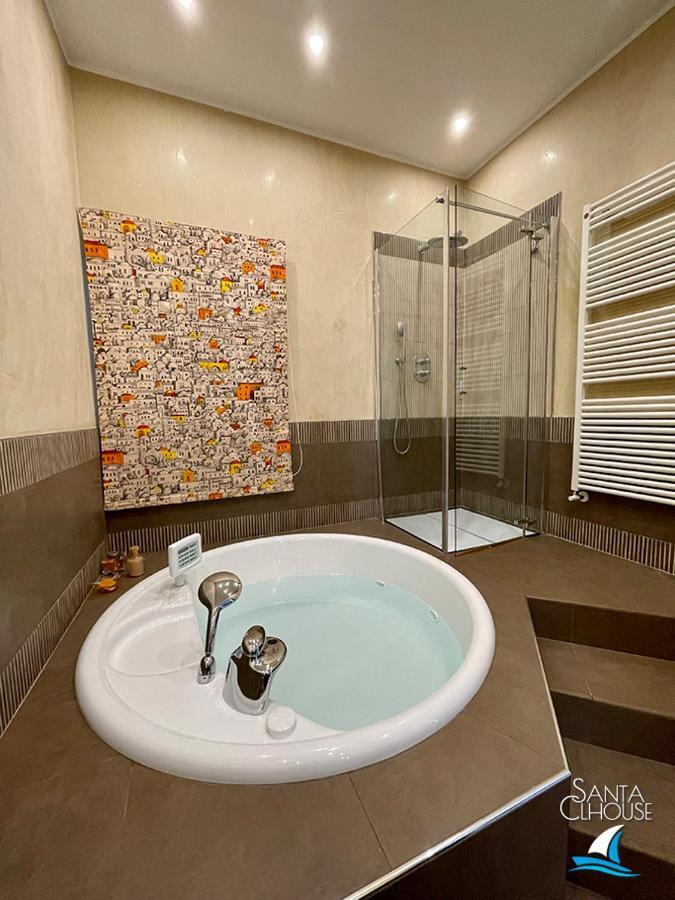 Santa Clhouse Villa Бари Екстериор снимка